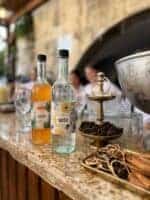 ⁦מארז קוקטיילים לחתונה מושלמת - Love and Marriage⁩ – תמונה ⁦5⁩