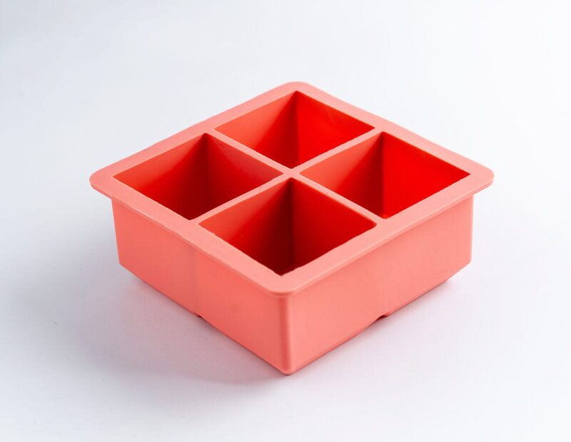 תבנית להכנת קוביות קרח גדולות - ורוד